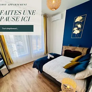 Chaleureux T2 Proche Gare , Bourgoin-Jallieu France